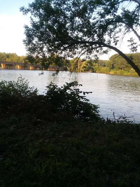 Park And Fishing